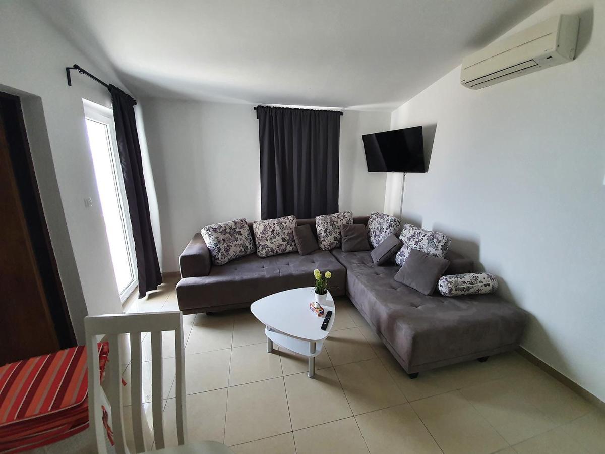 Villa Ivanovic Vir Luaran gambar